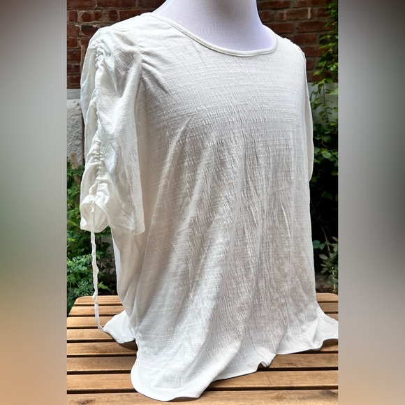 Max Studio Tops - MAX STUDIO Ruched Sleeve Top